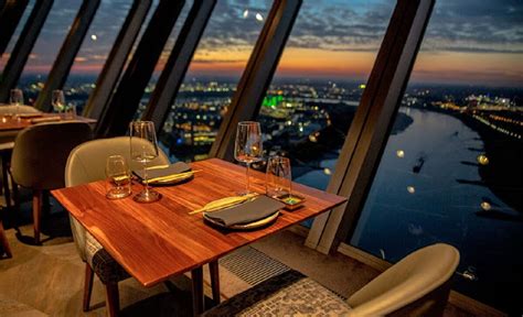 Geöffnete Restaurants in Düsseldorf .